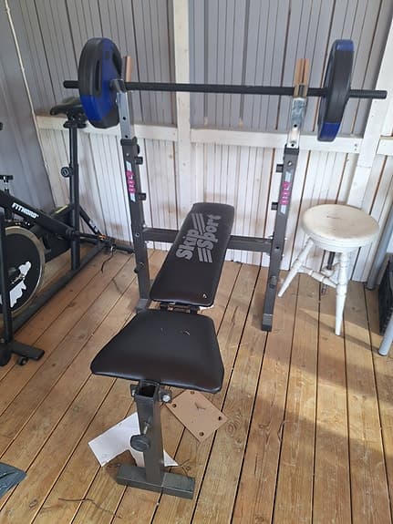 Skip Sport bänkpress med viktskivor