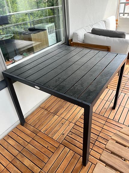 Trädgårdsbord MADERUP B90xL90 svart