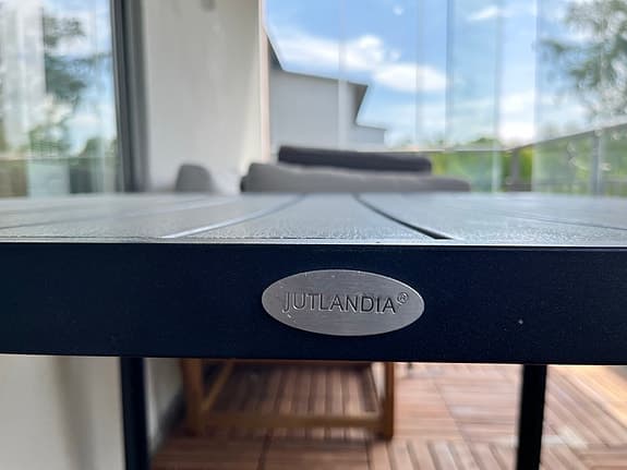 Trädgårdsbord MADERUP B90xL90 svart