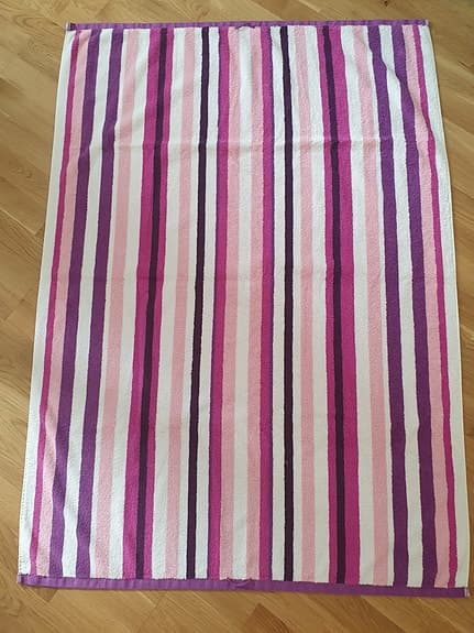 Stort frotté badlakan i läckra färger - 100×140 cm