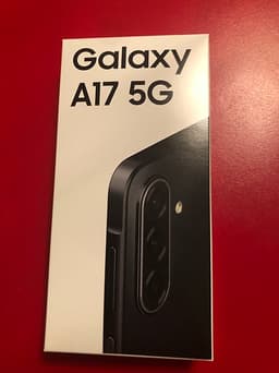 Samsung Galaxy A17 5G mobil 128 GB svart