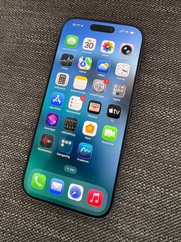 iPhone 17 pro 256Gb navy blue
