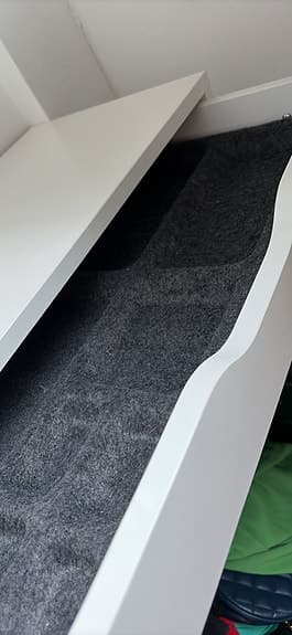 Ekby Ikea hylla med låda