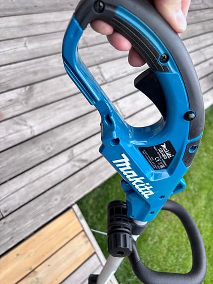 Makita UR100D Grästrimmer – Helt ny & oanvänd