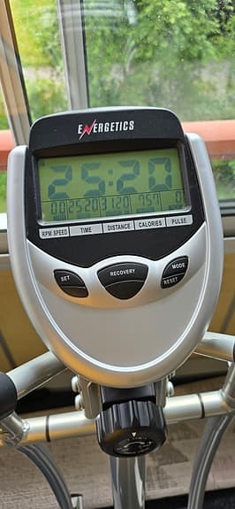 Energetics Zuni ER-1800 crosstrainer med träningsdator
