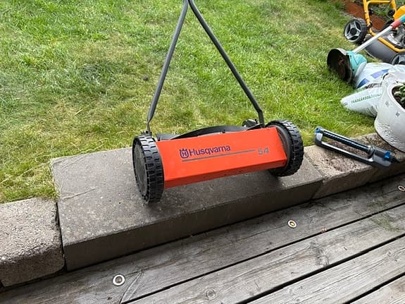 Husqvarna 54 handgräsklippare - sparsamt använd