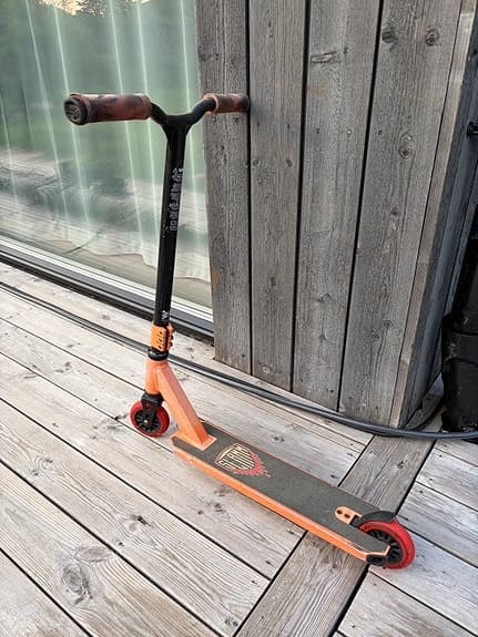 Slamm Tantrum V9 tricksparkcykel – Orange (barn)
