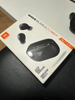JBL wavebuds 2