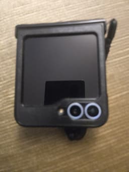 Samsung galaxy flip 6