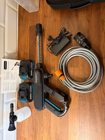 Yofidra bärbar högtryckstvätt med batterier och väska