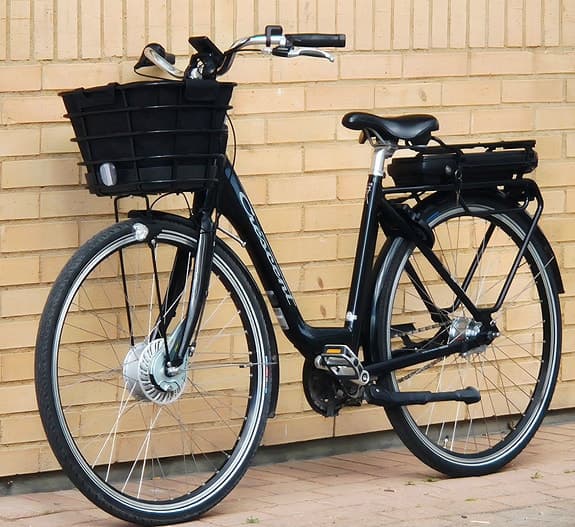 Elcykel Crescent Elina mycket fint skick