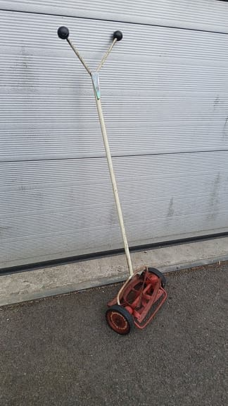 Husqvarna Antik charmig gräsklippare