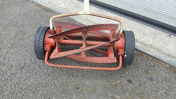 Husqvarna Antik charmig gräsklippare