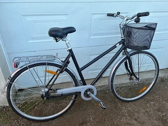 Damcykel Skeppshult elit 28”, 7vxl i fint skick med korg.