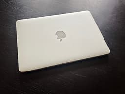 MacBook Pro Retina 13” (2014) – 256 GB SSD – bra batteri