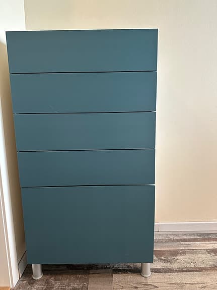 IKEA byrå i fyra delar, vägghylla med lådor blå/vit.