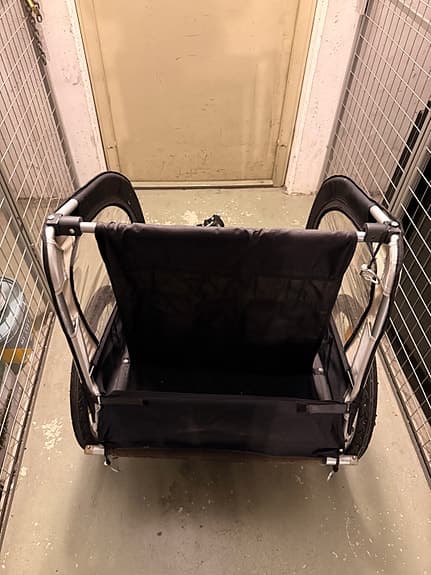 Cykelvagn för barn svart/grå