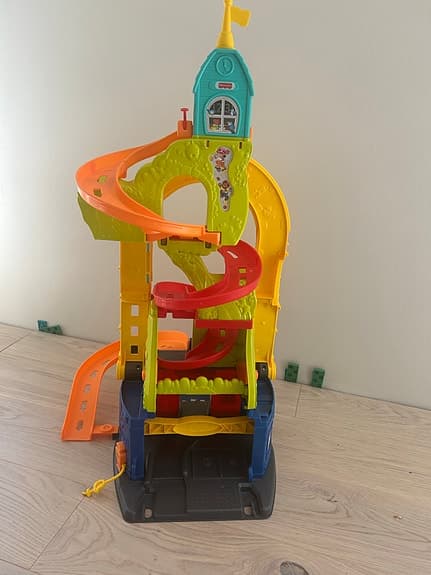 Fisher-Price bilbana / garage