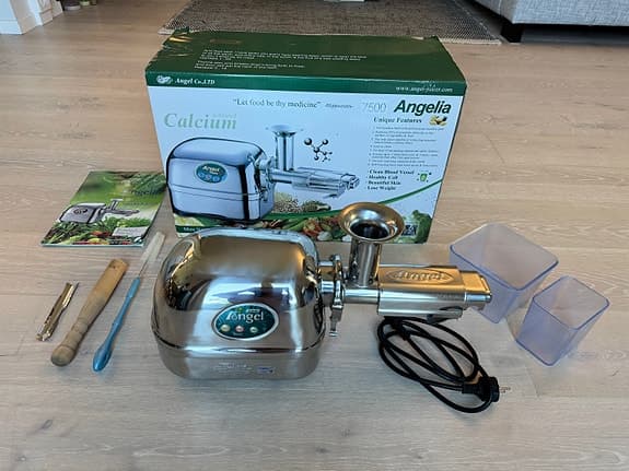 Angel juicer 7500