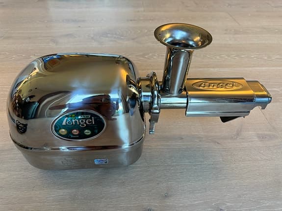Angel juicer 7500