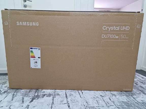 Ny/oöppnad Samsung 50” Crystal UHD 4K Smart TV (DU7100)