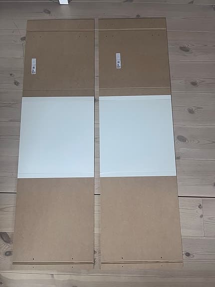 2x IKEA KALLAX insats med dörr. Rosa vågformad front (utgången färg)