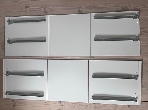 2x IKEA KALLAX insats med 2 lådor. Rosa vågformad front (utgången färg)