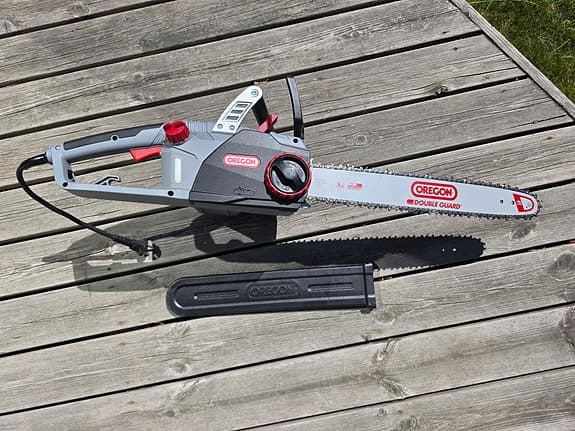Oregon CS1500 elektrisk motorsåg 2400W – mycket fint skick
