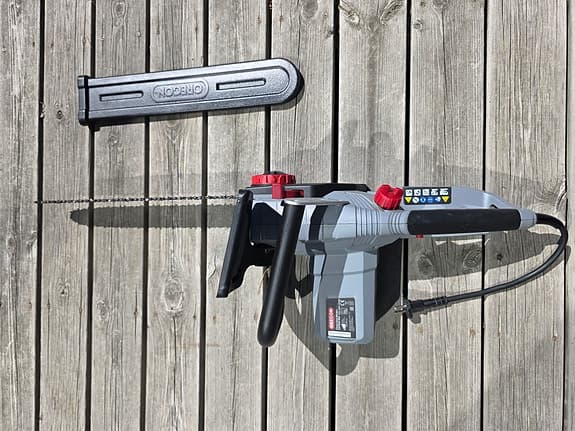 Oregon CS1500 elektrisk motorsåg 2400W – mycket fint skick