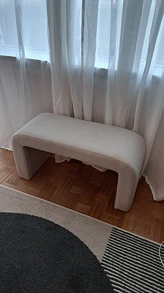 Sittpuff eller bänk säljes pga flytt
