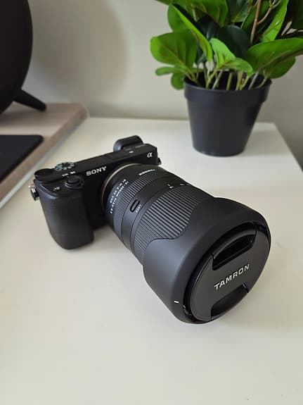 Sony A6400 + Tamron 18-300mm objektiv