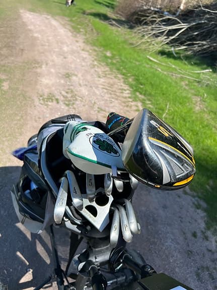Golfklubbor med bag