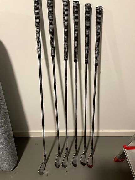 Golf titleist T100 järnklubbor set 5–P