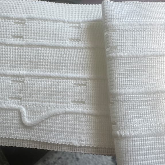 Nytt vitt gardinband/veckband