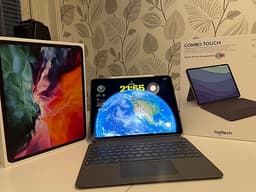 iPad Pro 12.9” 256GB + Apple Pencil 2 + Logitech Combo Touch
