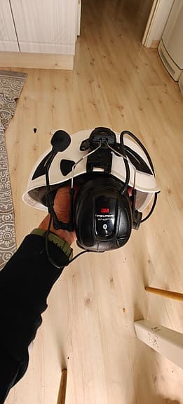 Kask skyddshjälm vit med 3M Peltor WS alert XP LiteCom headset