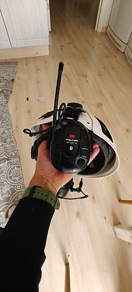 Kask skyddshjälm vit med 3M Peltor WS alert XP LiteCom headset