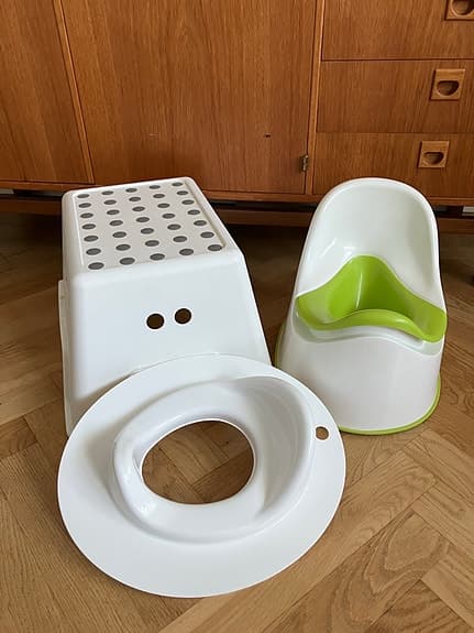 Potta, pall och toasits för barn vit/grön