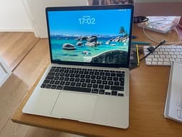 Macbook Air M1 (512GB SSD / 8GB RAM) – Nyskick!
