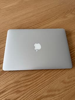 MacBook Air 13” (2017), Intel i5, 8GB RAM