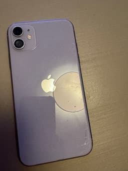 Apple iPhone 11 64 GB lila