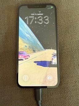 Apple iPhone 12 mobil 64 GB svart Batteri hälsa 87%