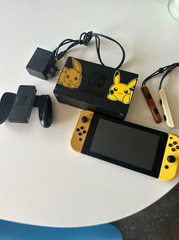 Nintendo Switch Pikachu & Eevee Limited Edition konsol