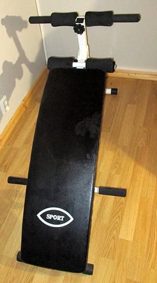 Sport situpsbänk svart/vit träningsbänk
