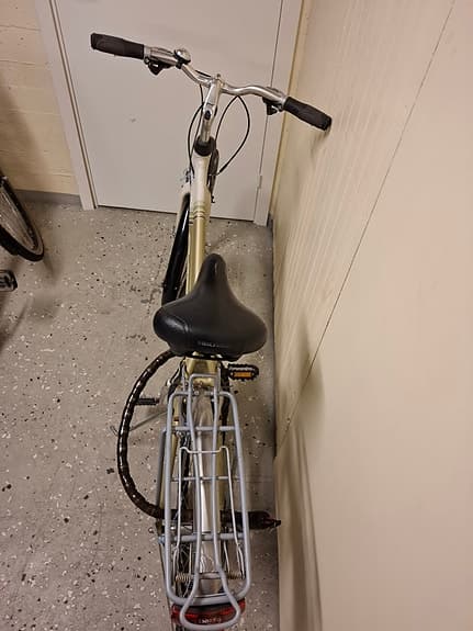 Crescent damcykel – 9 växlar. 28 tum