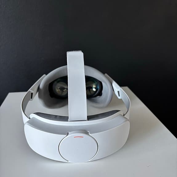 Pico 4 VR-headset vitt