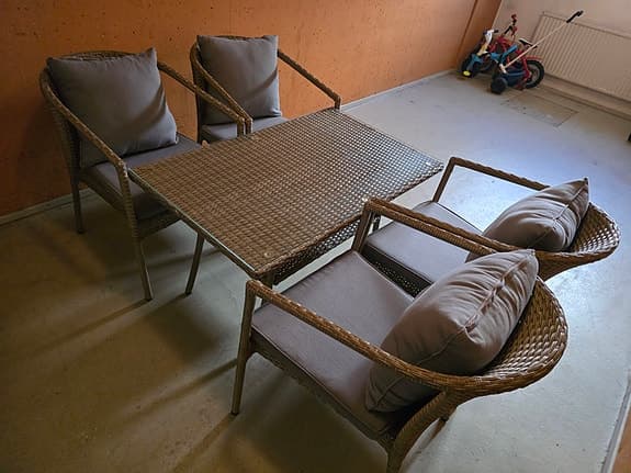 TRÄDGÅRDSMÖBEL
