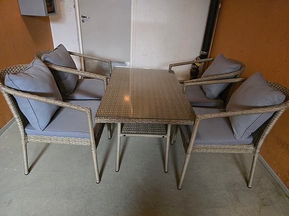 TRÄDGÅRDSMÖBEL