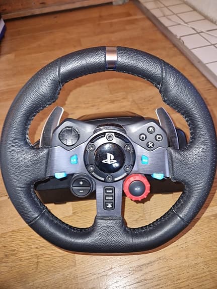 Logitech G29 Ratt + Pedaler