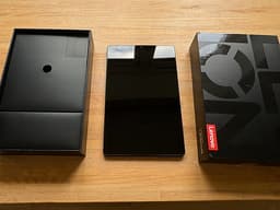Lenovo Legion Tab Tab 3rd gen 8,8" - 12 GB RAM, 256 GB